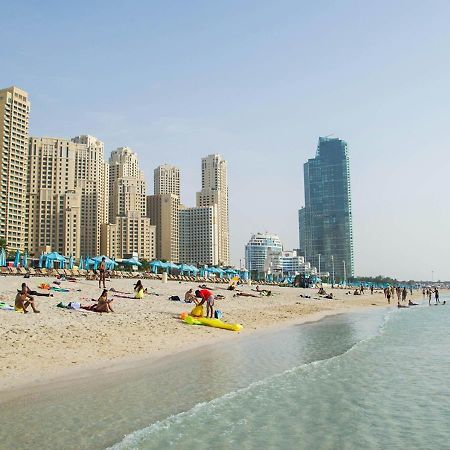 Walk To The Beach Or Enjoy The Amazing View From The Balcony Apartment Dubai Luaran gambar